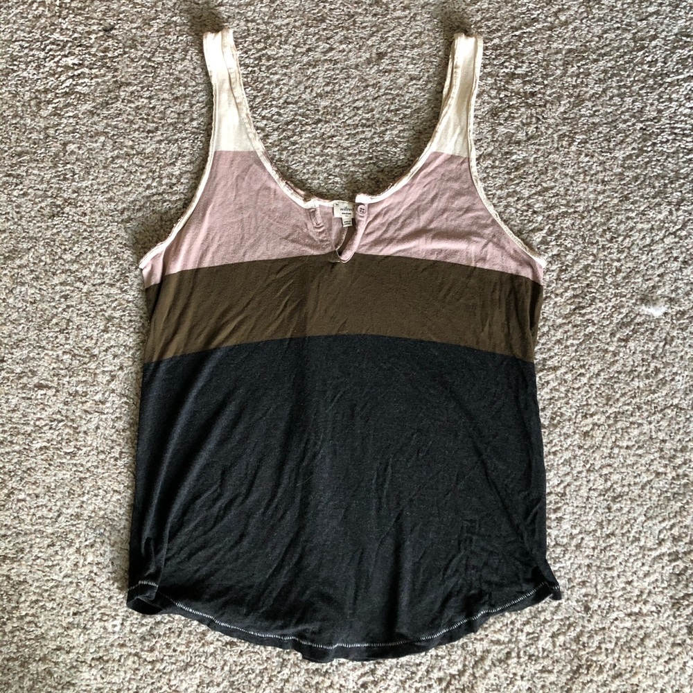 Wilfred color block scoop neck tank size Medium